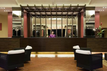 All Seasons Naiharn Phuket