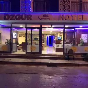 отель Ozgur Hotel