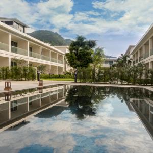 отель Niranapa Boutique Resort