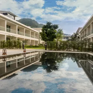 отель Niranapa Boutique Resort