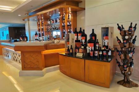 Golden Crown China Hotel