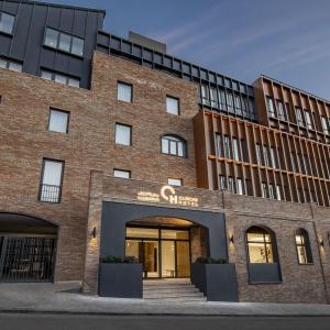 отель Clocks Hotel Tbilisi
