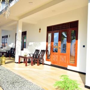 отель Aliya Aliya Hikkaduwa