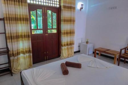 Отель Aliya Aliya Hikkaduwa в Хиккадува - Шри-Ланка