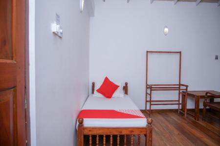 Отель Green Edge Villa в Хиккадува - Шри-Ланка