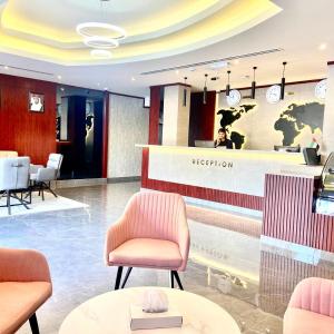 отель Concorde Inn Hotel