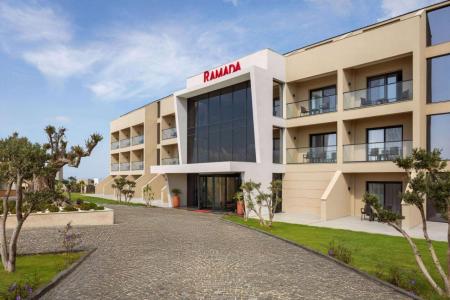 Отель Ramada by Wyndham Cesme в Чешме - Турция