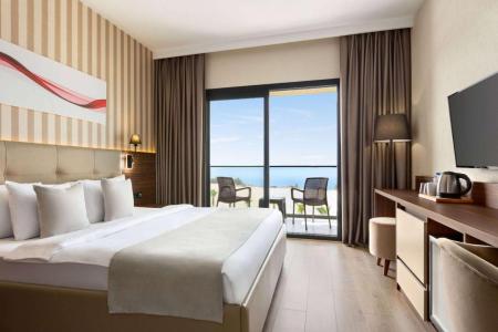 Отель Ramada by Wyndham Cesme в Чешме - Турция