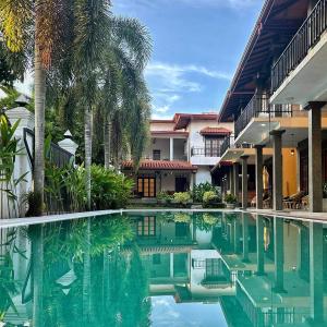 отель Ravan Resort