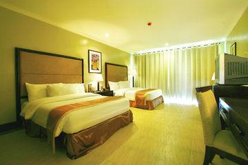 Fairways & Bluewater Resort