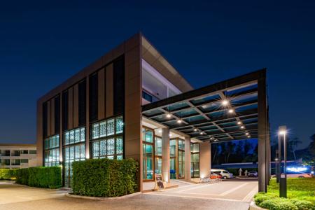 Отель Bella Nara Phuket Naiyang Beach в пляж Най Янг - Таиланд