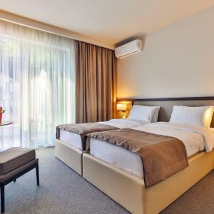 отель Hotel Bono Becici
