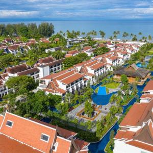 отель JW Marriott Khao Lak Resort Suites