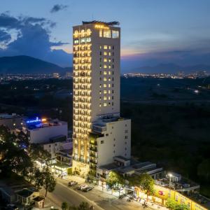 отель Avari Hotel Nha Trang