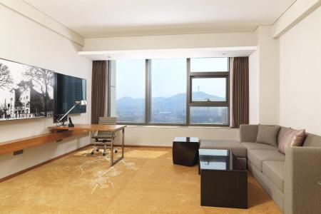 Отель Aloft Dalian в Далянь - Китай