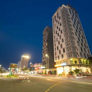 отель Golden Sun Danang