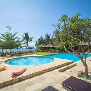 отель Lovina Beach Club & Resort