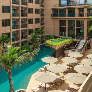 отель The Proud Karon Beach Phuket Trademark Collection By Wyndham