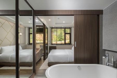 Отель The Proud Karon Beach Phuket Trademark Collection By Wyndham в о. Пхукет - Таиланд