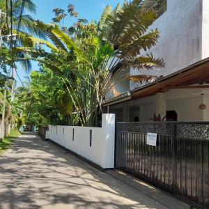 отель Melanie's House