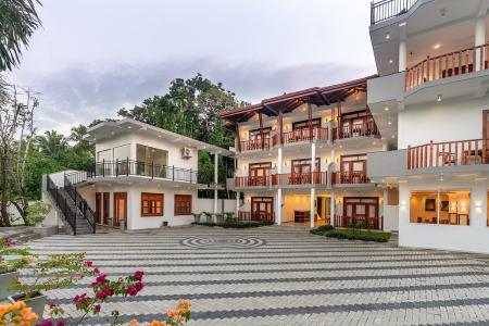 Отель Hotel Southern Blue Sapphire в Бентота - Шри-Ланка