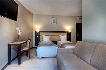 Отель Sure Hotel by Best Western Paris Gare du Nord в Париж - Франция