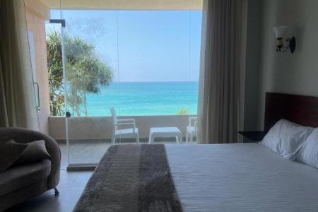 Отель Blue Wave Beach Villa в Галле - Шри-Ланка