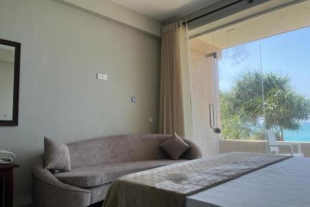 Отель Blue Wave Beach Villa в Галле - Шри-Ланка