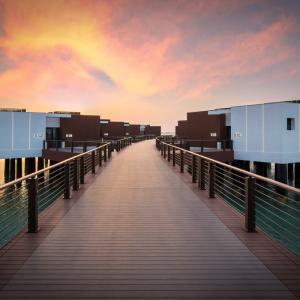 отель Bab Al Nojoum Hudayriyat Villas