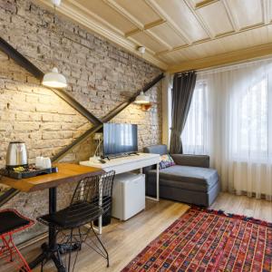 отель Miro Mansion