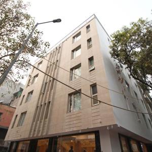 отель Hotel Shanti Plaza