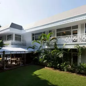отель Hotel Diplomat