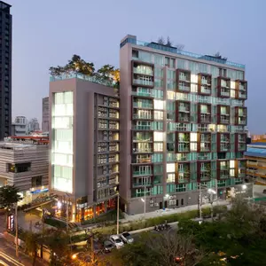 отель Civic Horizon Hotel & Residence