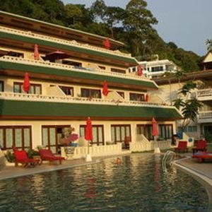 отель Prince Edouard Apartments & Resort
