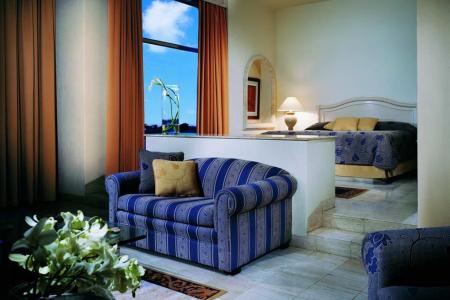 Grand Fiesta Americana Coral Beach