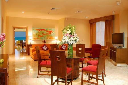 Grand Fiesta Americana Coral Beach