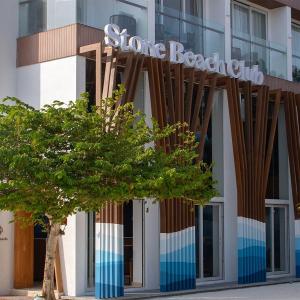 отель Stone Beach Club Dhiffushi