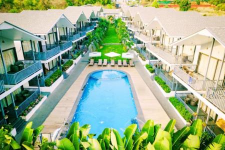 Отель Dallas Beach Resort в Мандрем - Индия