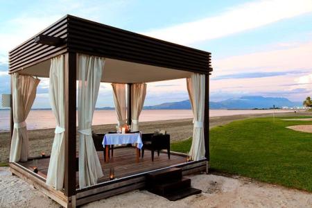 Hilton Fiji Beach Resort & Spa