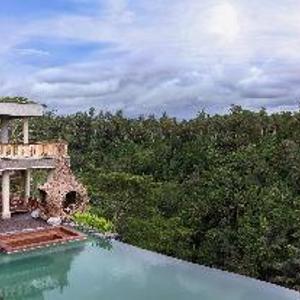 отель Kastara Resort & Spa