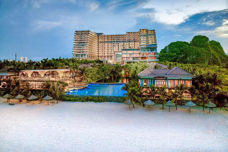 KOI Resort & Residence Da Nang