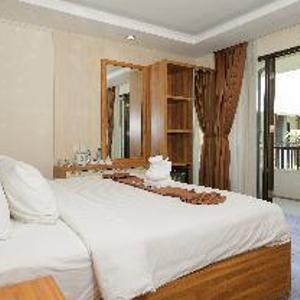 отель Swiss-Belinn Seminyak