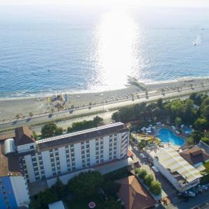 отель First Class Hotel