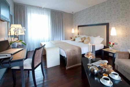 Отель Hotel Fiume в Рим - Италия