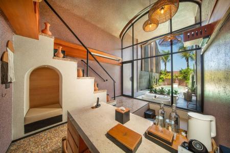 Отель Seascape Luxury Resort & Spa Sanur By Ini Vie Hospitality в Денпасар - Индонезия