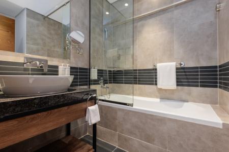 Отель Holiday Inn Dubai Village Circle в Дубай - ОАЭ