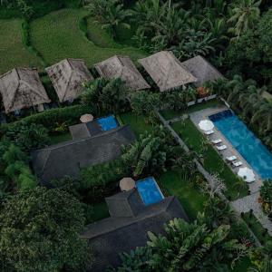 отель Suara Air Luxury Villa Ubud