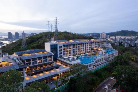 Отель voco Sanya Dadonghai, an IHG Hotel в Дадунхай - Китай