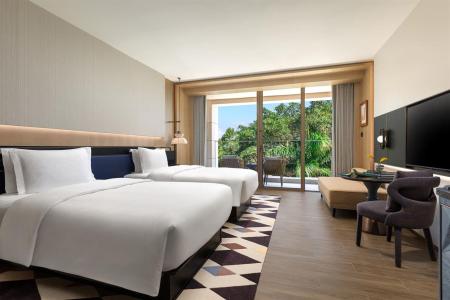 Отель voco Sanya Dadonghai, an IHG Hotel в Дадунхай - Китай