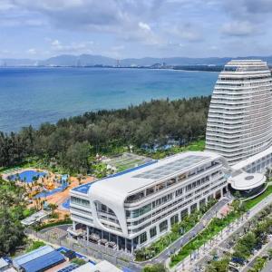 отель Hainan Sangem Moon Hotel